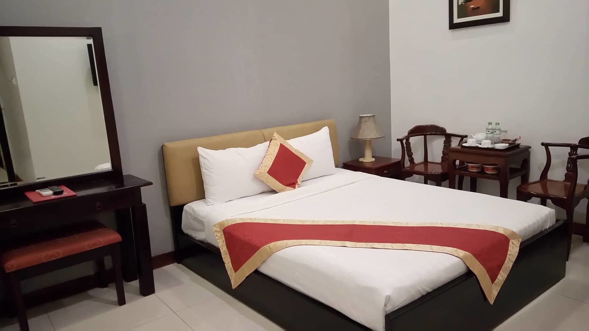 Sunflowers Hotel Airport Хошимин Екстериор снимка